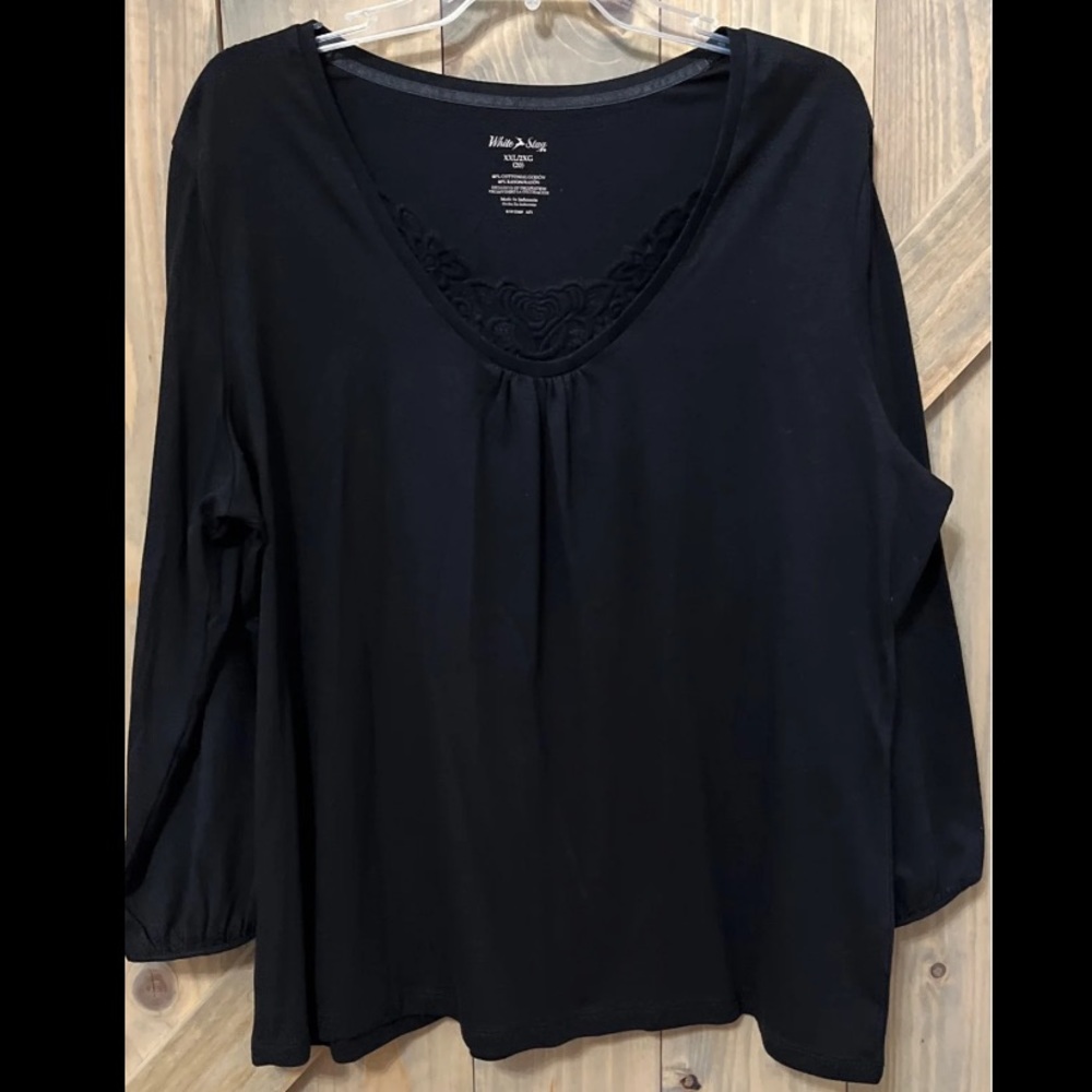 NWOT womens long sleeve tee